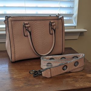 Textured purse with removable shoulder strap